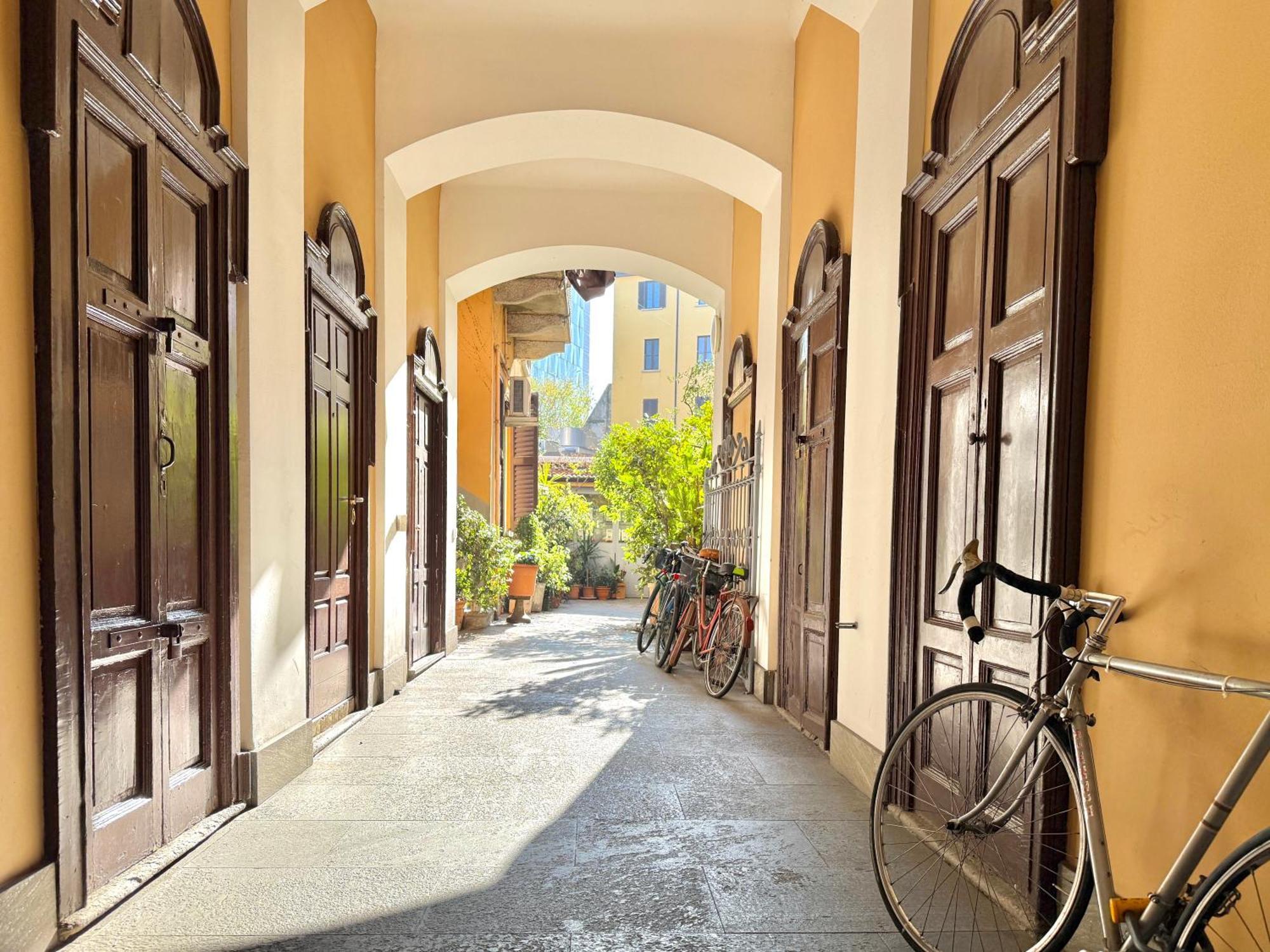20 Off Milano Garibaldi Eleganza Centrale Esterno foto